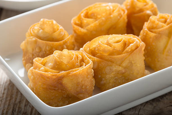 Het melkachtige Witte Additief voor levensmiddelen Gedistilleerde Monoglyceride Anti Verouderen voor Wonton-Omslagen