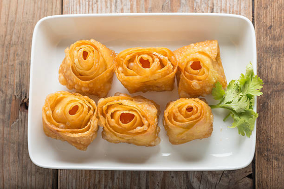 Het melkachtige Witte Additief voor levensmiddelen Gedistilleerde Monoglyceride Anti Verouderen voor Wonton-Omslagen