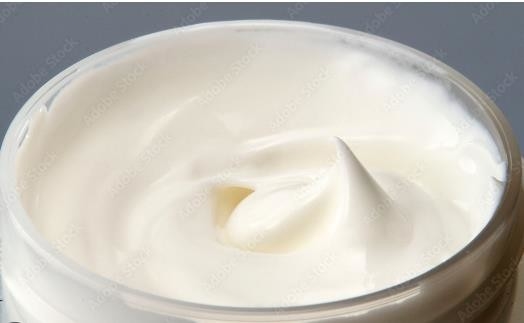 Glycerol Monostearate GMS 40% Vlokken Was Nonionachtig oppervlakteactief middel voor water in oliecosmetica